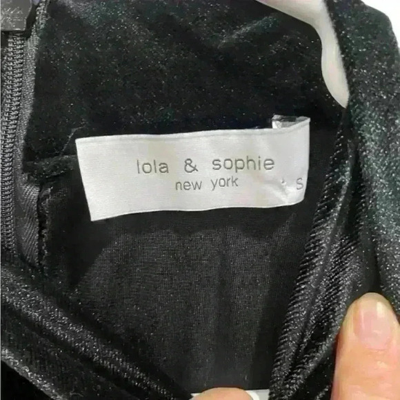 Lola & Sophie Black Velvet Halter High Lo Dress Size Small - Picture 4 of 7